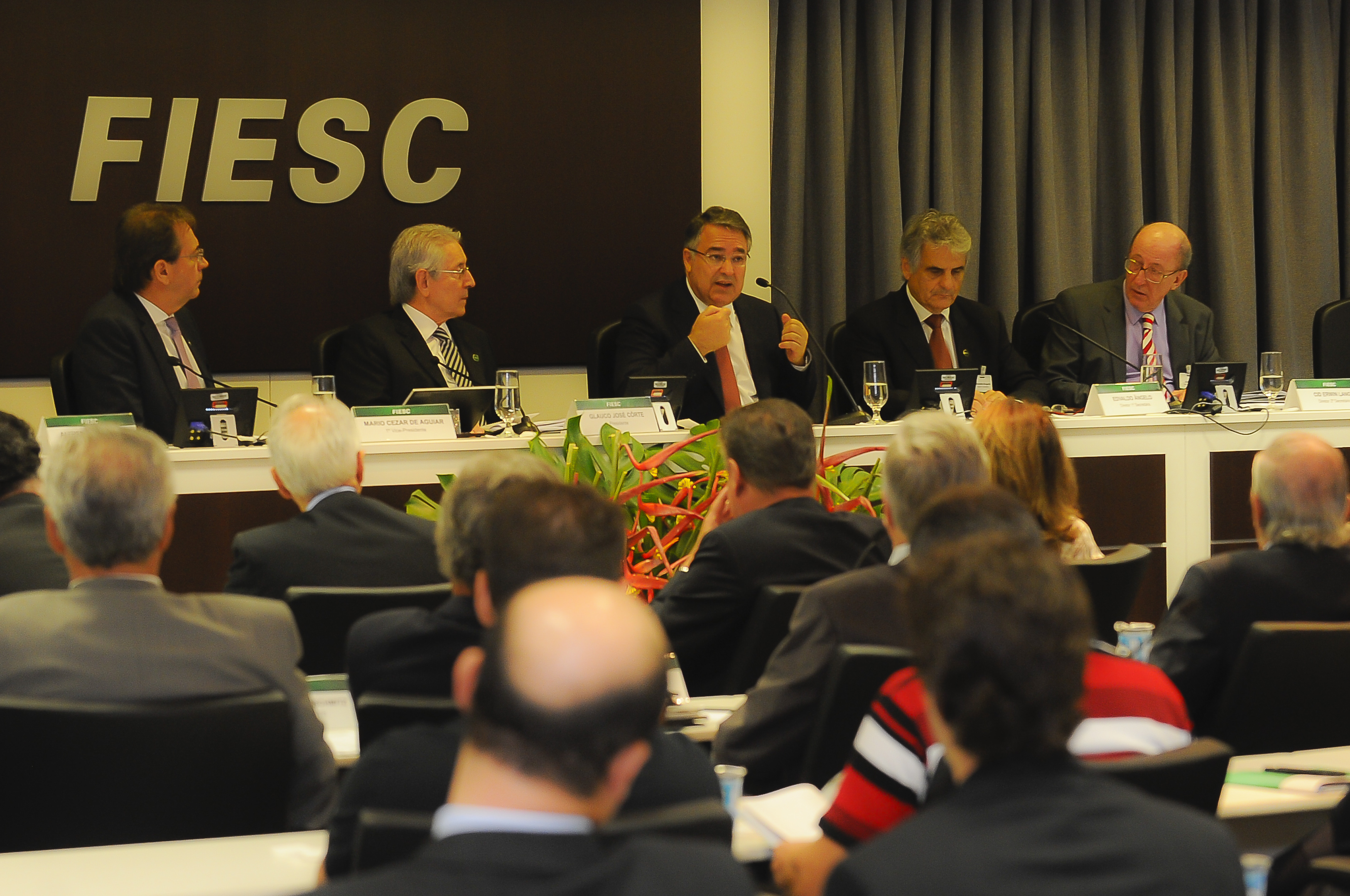 Imagem 984 no node 2741