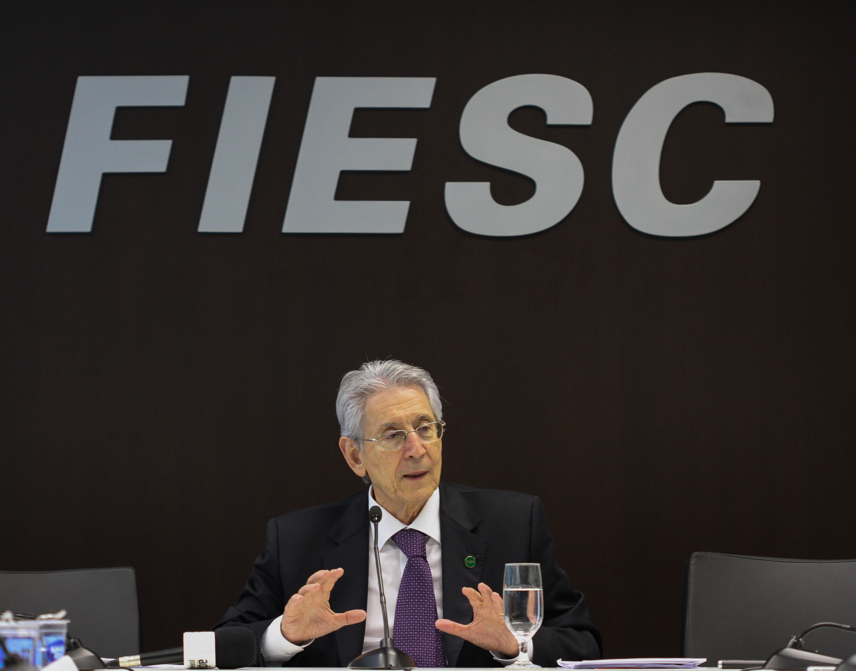 Imagem 844 no node 2437