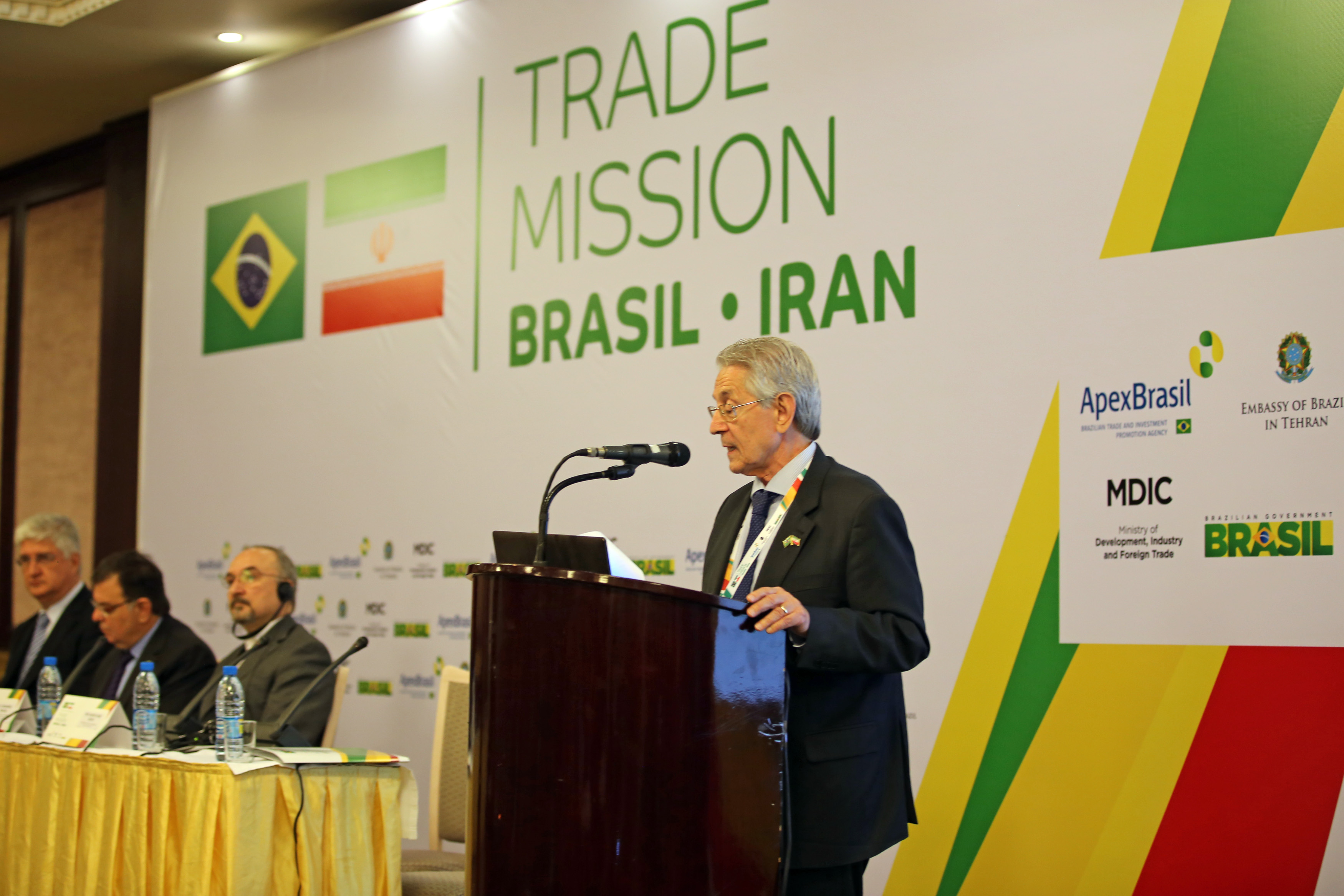 Imagem 1880 no node 3878