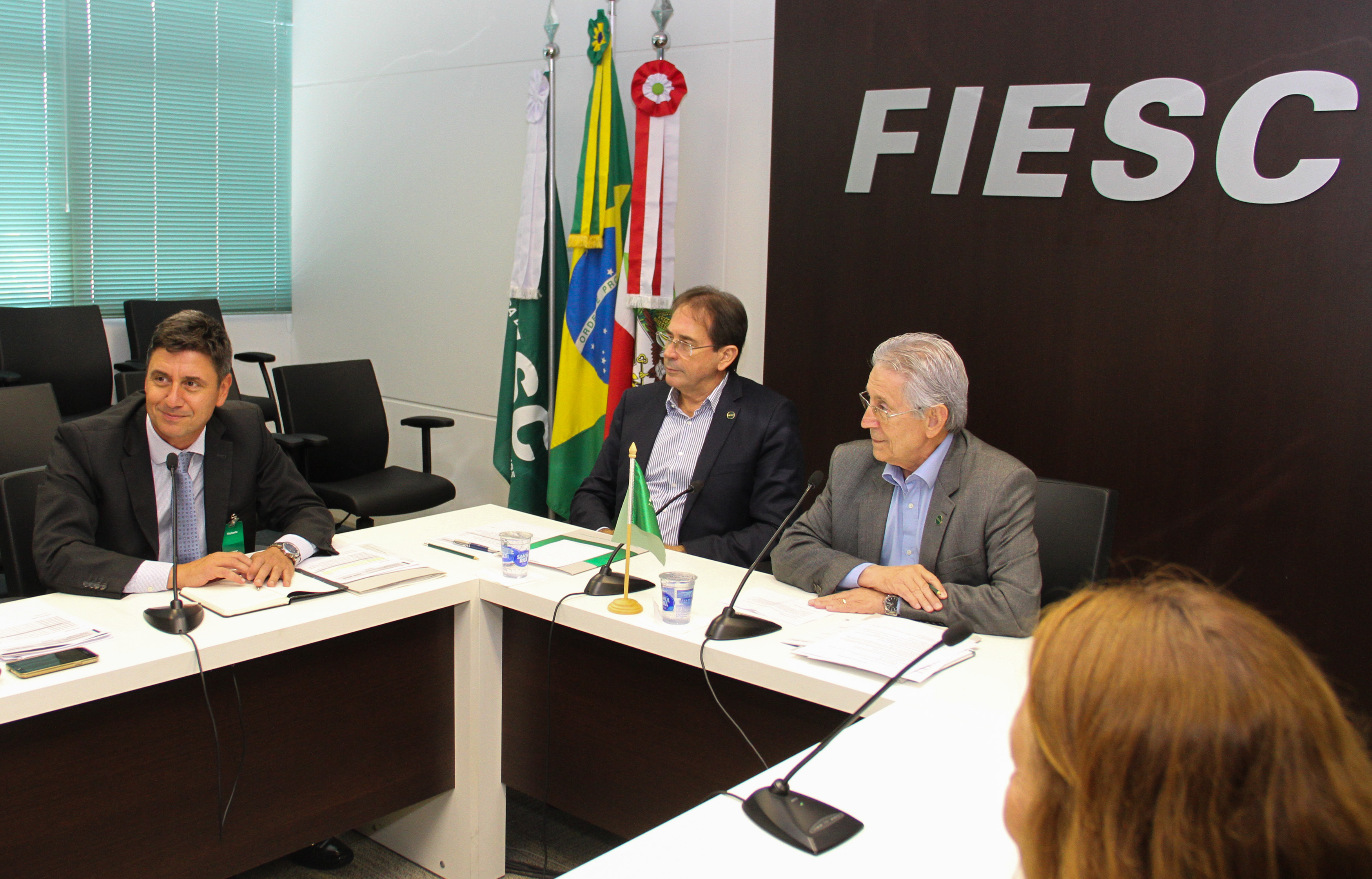 Imagem 883 no node 2547