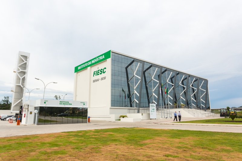 Instalação de 3,3 mil metros quadrados no Sapiens Parque, em Florianópolis (foto: Marcos Campos) 