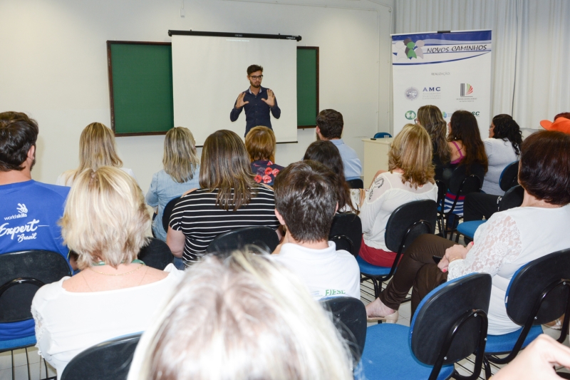 Este ano, 12 adolescentes devem participar das formações. Foto: Impulso Comunicação