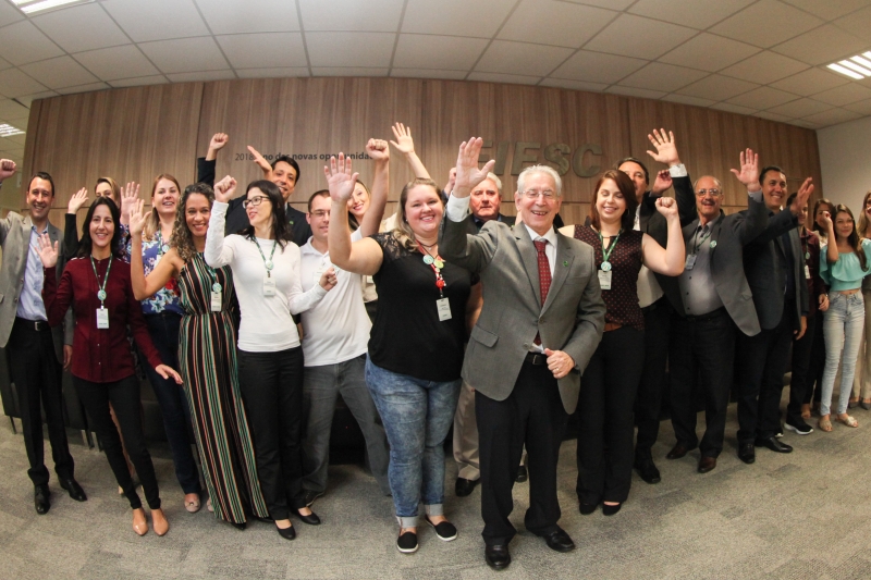 Colaboradores de todo o Estado com maior número de menções foram recebidos pelo presidente e diretores da FIESC. Foto: Filipe Scotti
