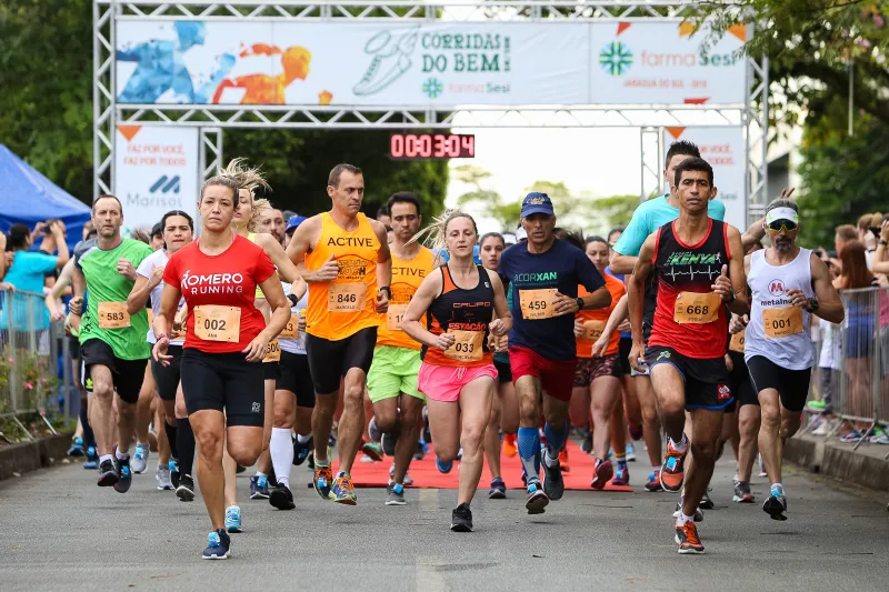Trajeto da corrida deste domingo em Jaraguá do Sul incluiu percurso em área industrial (foto: Thiago Braga)