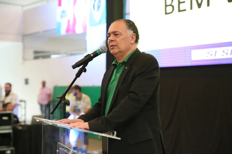 Seleme destacou como a FIESC atua para inserir futuros profissionais na nova economia. Foto: Roby Gartz