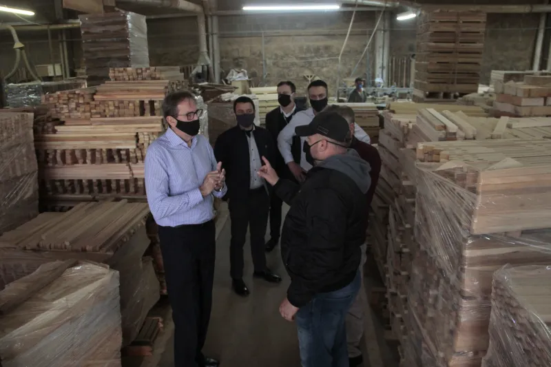 Visita à Móveis Incobel, em São José do Cedro. Foto: Ivan Ansolin