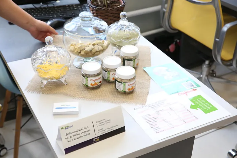 Na categoria alimentos e bebidas, a bala à base de ora-pro-nobis foi vencedora. Foto: Roby Gartz