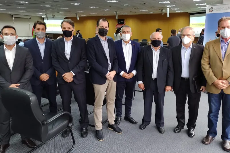 Representantes da FIESC na audiência em Joinville