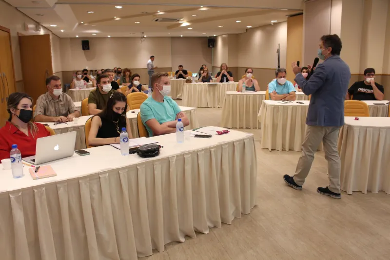 Enrico Cietta conduziu capacitação em Rio do Sul. Foto: Debora Claudio