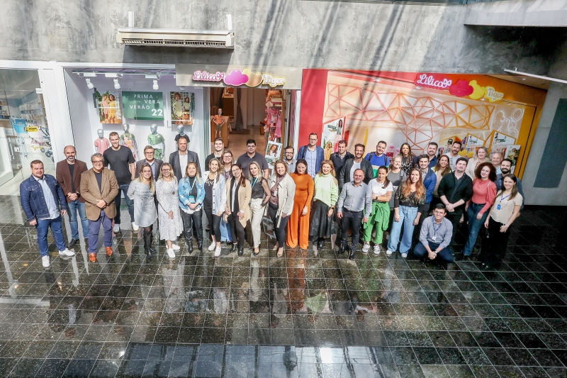 Turma que participa do MBR Priori Moda. Foto: Roby Gartz