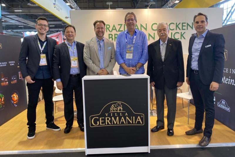 Visita ao estande da Villa Germania