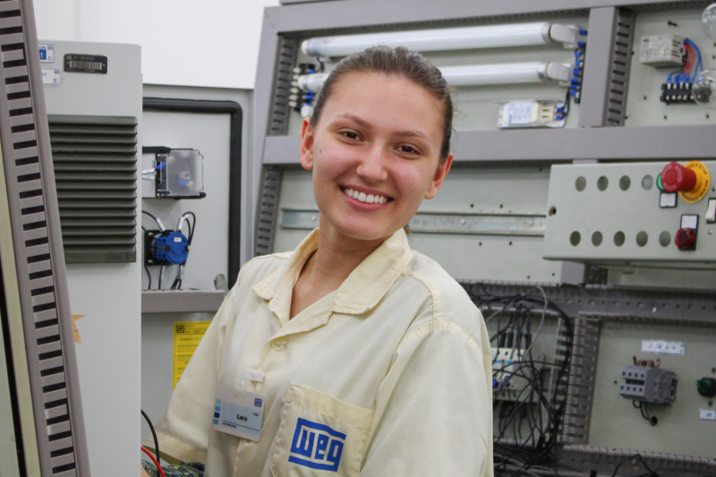 Com aprendizagem industrial, jovens têm acesso ao primeiro emprego 