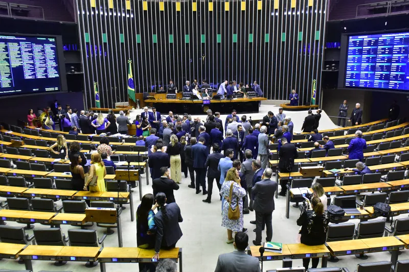 Continuidade da desoneração, aprovada pelo Congresso, assegura emprego, diz FIESC