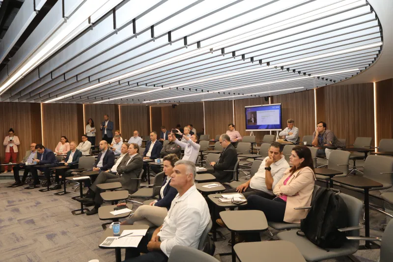 Encontro busca soluções para principais gargalos nos portos de SC. (Foto: Elisabete Francio)