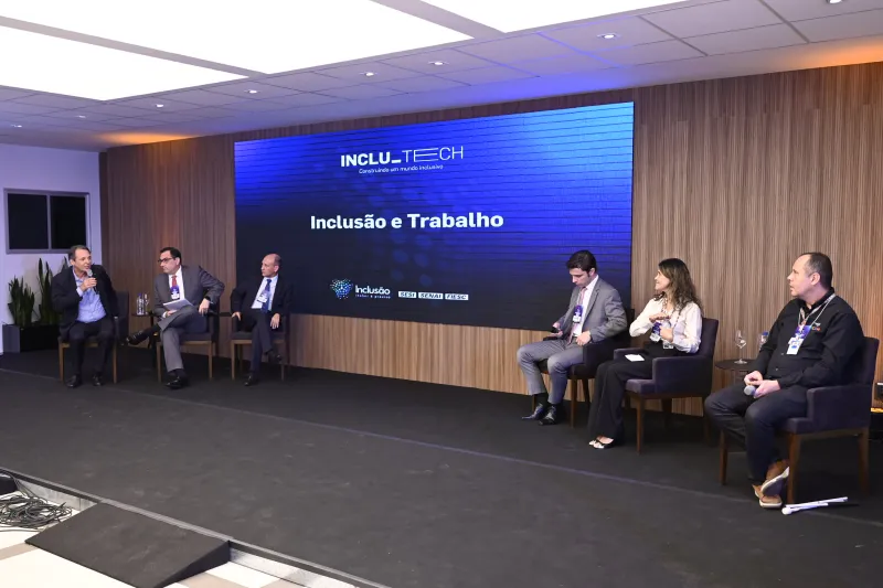 Painel reuniu representantes do TJSC, TRT e órgãos de controle. Foto: Fabricio Almeida