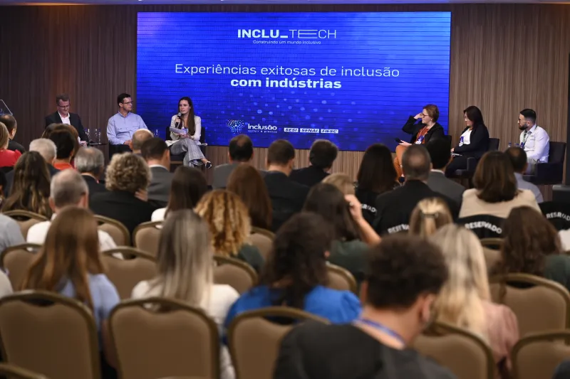 Painel integrou programação do evento Inclu_Tech, na FIESC. Foto: Fabricio Almeida
