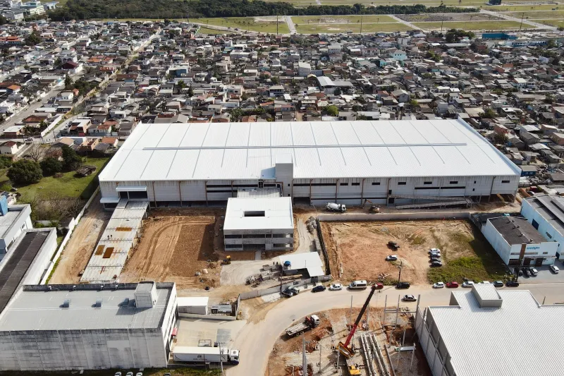 Nova fábrica da Olsen prestigia indústria catarinense