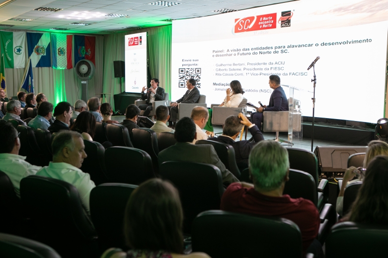 Encontro foi realizado na ACIJ, em Joinville, nesta segunda, dia 30 (foto: Filipe Scotti)